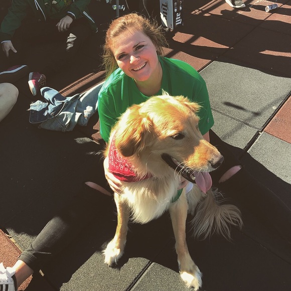 Meet your Posher, Hailey - Picture 1 of 1